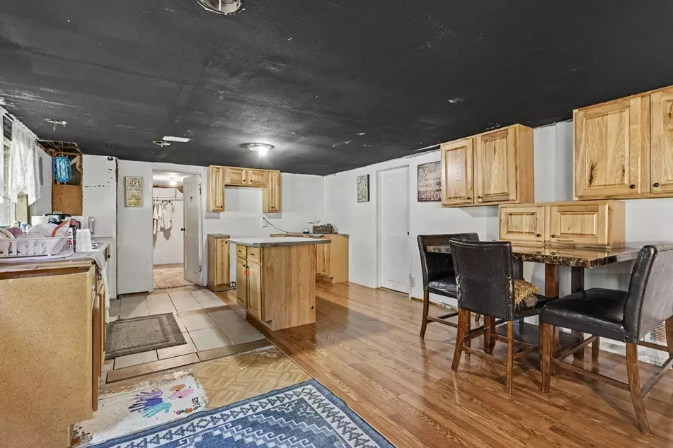 Secondary kitchen area